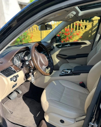 Mercedes-Benz GLE cena 165000 przebieg: 90883, rok produkcji 2018 z Warszawa małe 742